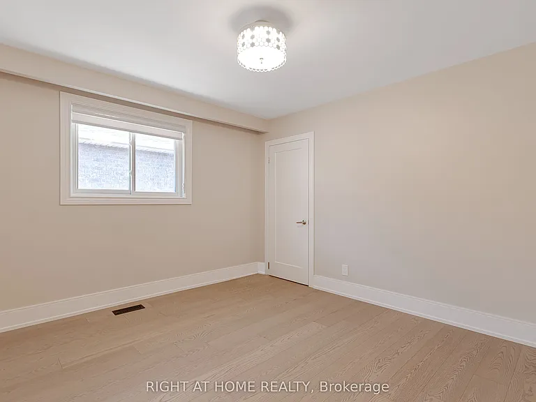 128 22nd St #MAIN — Photo 19