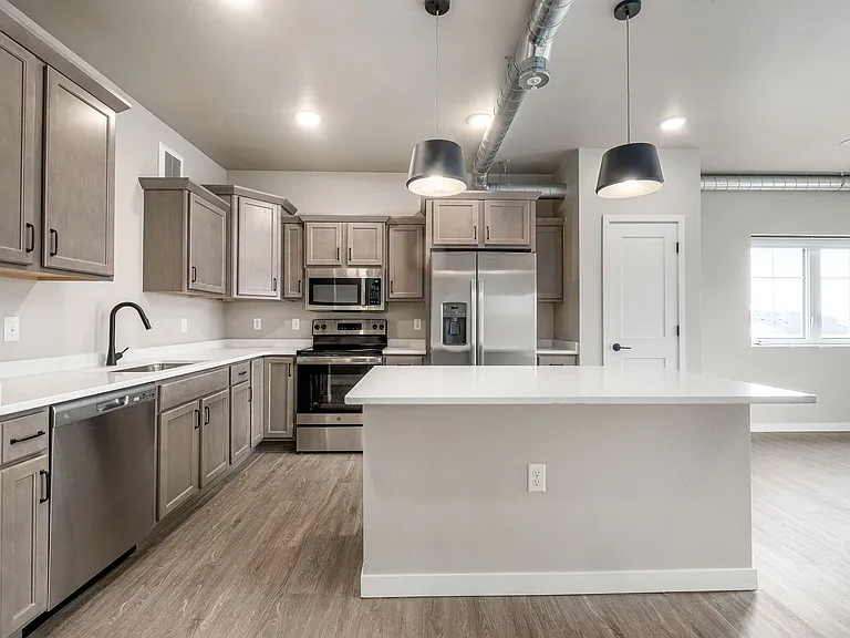 Farmstead Apartments — Photo 43