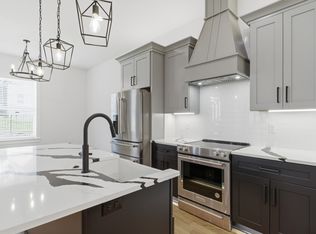2310 18th Ave N, Nashville, TN 37208