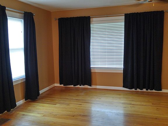 2nd image of 7 Apple Lane Dr