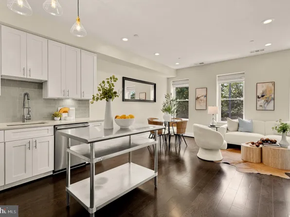 1453 Girard St NW #3, Washington, DC 20009