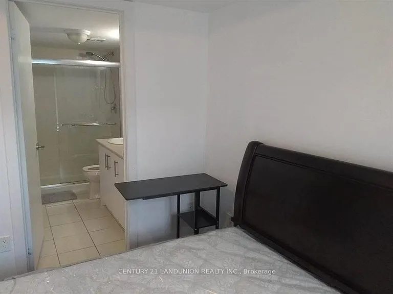 2063 Weston Rd #14 — Photo 10