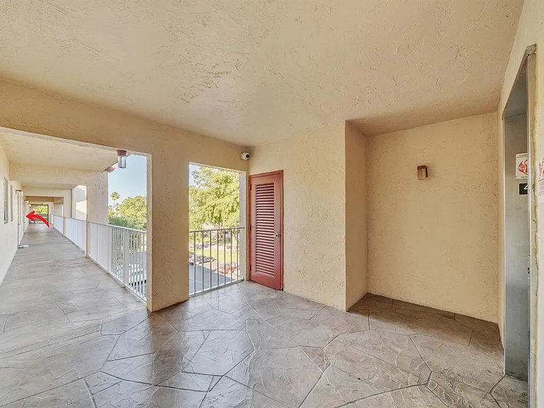 1035 Country Club Dr #407 — Photo 42