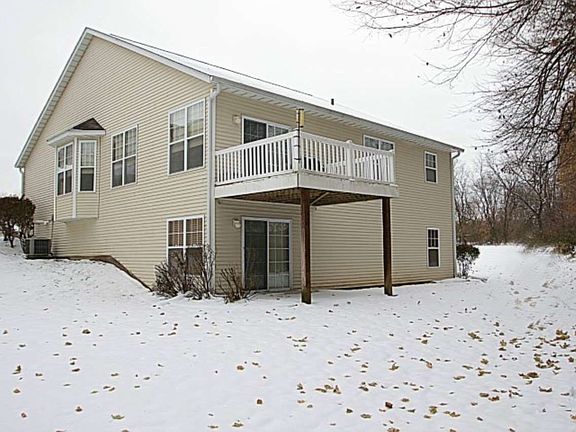 3rd image of 5802 Meadowlark Ct