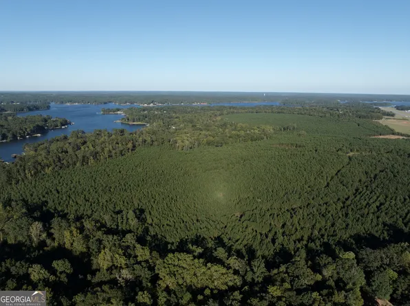 313 W Lakeview Dr NE, Milledgeville, GA 31061