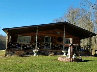 619 Chalk Hill Ohiopyle Rd, Ohiopyle, PA 15470