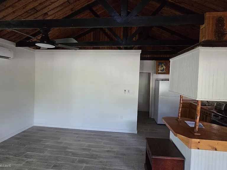 300 Kegley St — Photo 22