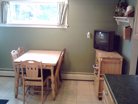 4th image of 1803 Centennial Dr