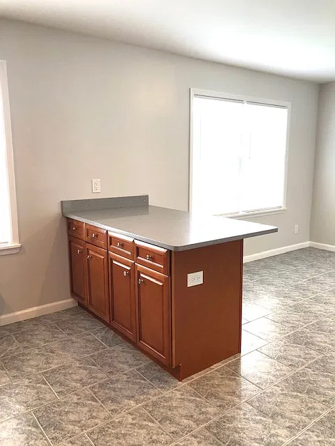 3 bed, 1.5 bath, $3,200 — Photo 4