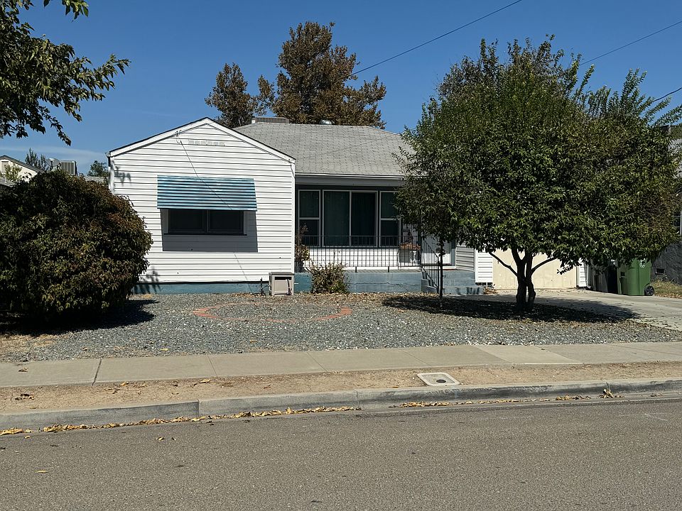 1st image of 355 W Whittier Ave