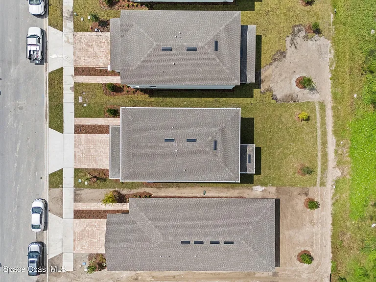 4374 Masthead Ave — Photo 34