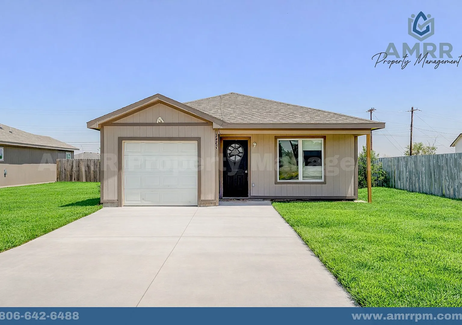 Cozy 3-Bedroom Home Perfect for Modern Living! — Photo 1
