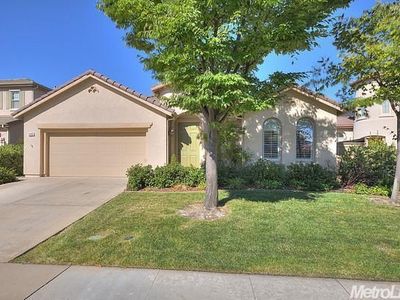 1040 Elsworth Way, Folsom, CA, 95630