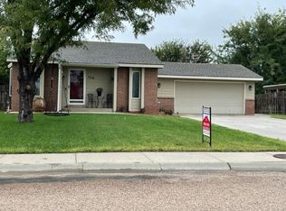 328 Garden St, Garden City, KS 67846