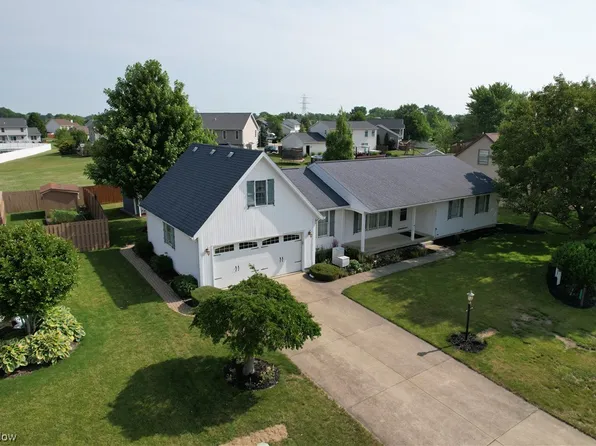 1019 Birchwood Dr, Sandusky, OH 44870