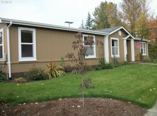 1097 NW Arrowood Dr, McMinnville, OR 97128