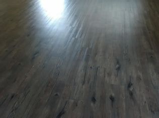 3945 Christmas Tree Ln, Bakersfield, CA