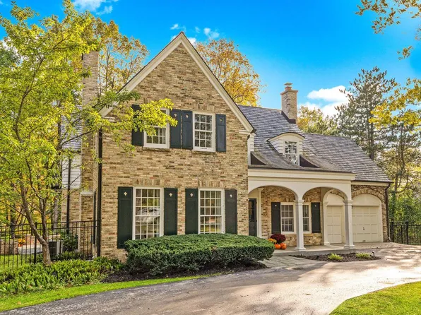 1119 East Goodrich LANE, Fox Point, WI 53217