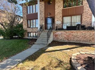 4627 Eberly Ave #1N, Brookfield, IL 60513