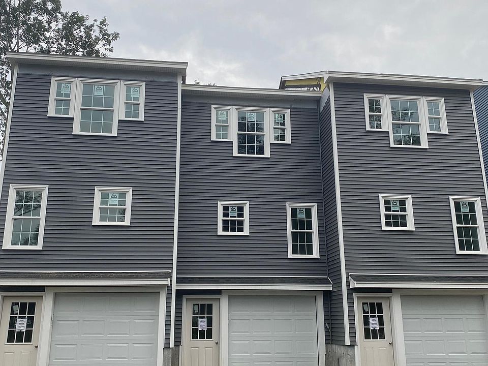 Front of Triplex. This is a center unit