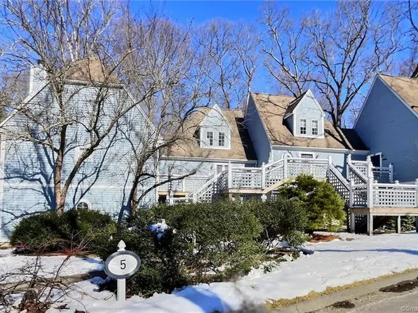 511 Old Pond Lane #511, Norwich, CT 06360
