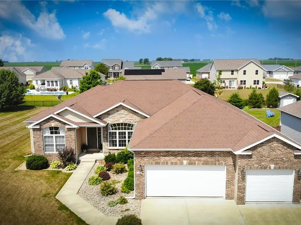 165 Prairie Ln, Forsyth, IL 62535