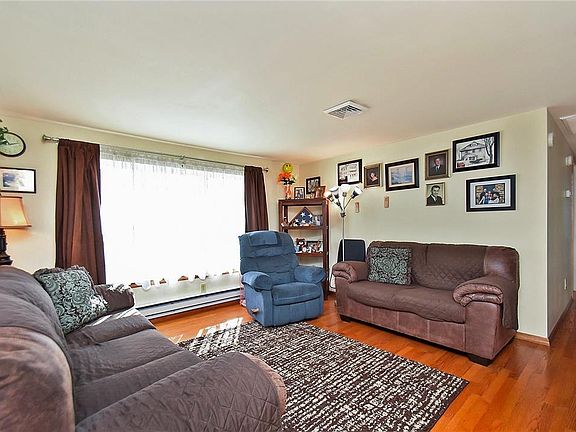 5th image of 4468 W Mountain View Dr