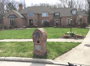 6742 Pin Tail Dr, Brecksville, OH 44141