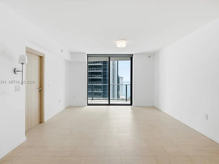 1000 Brickell Plz #3303 — Photo 8