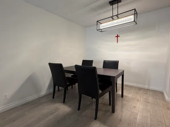 8460 Lansdowne Rd #233, Richmond, BC V6X 3G8