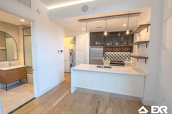 1st image of 41-21 28th St #4R