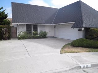 9581 Borba Cir, Huntington Beach, CA 92646