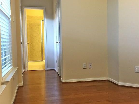 5th image of 3004 Fairdale Estates Ct