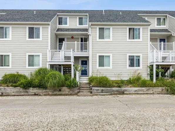 16 Navy Rd, Montauk, NY