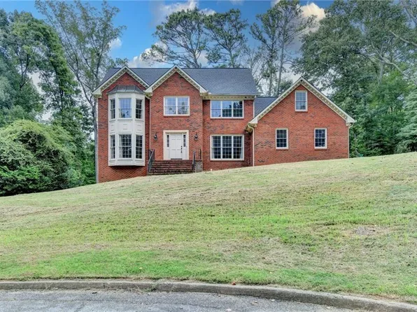 4785 Masters Ct, Duluth, GA 30096