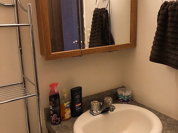 4th image of 2420 Park Ave #1