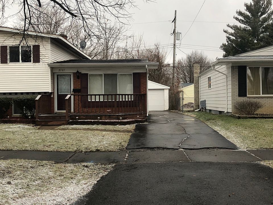2nd image of 3701 Darcey Ln