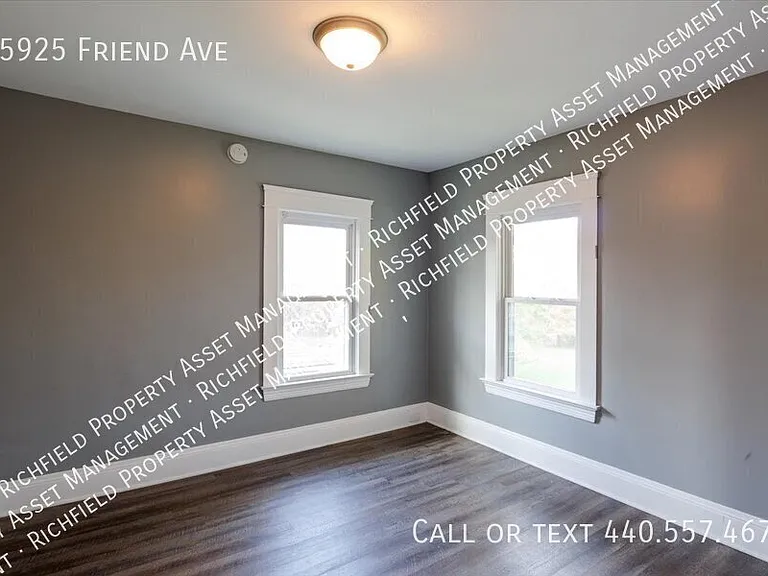 15925 Friend Ave — Photo 11