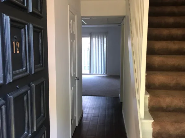 13 Tiemann Dr #11, Collinsville, IL 62234