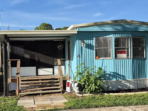 2455 N Tropical Trl #4, Merritt Island, FL 32953