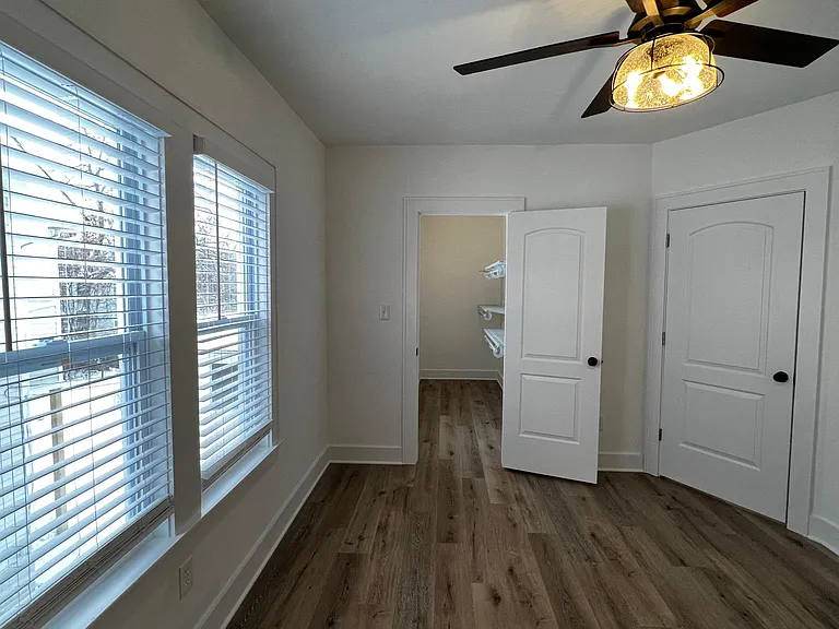 1682 Glenmont Rd — Photo 14