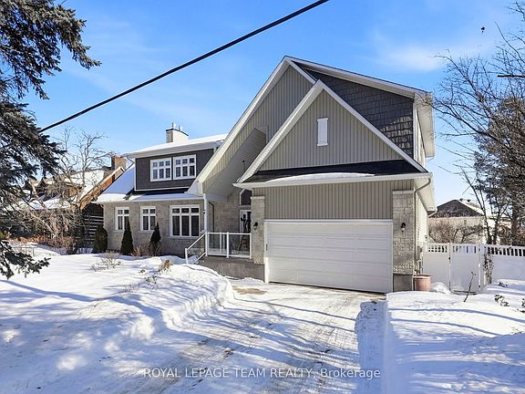 4th image of 1196 Old Carp Rd