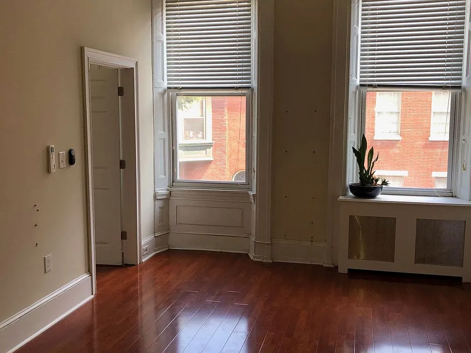 1126 1 living