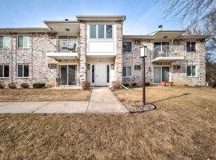 96 Ponwood Cir APT A, Madison, WI 53717
