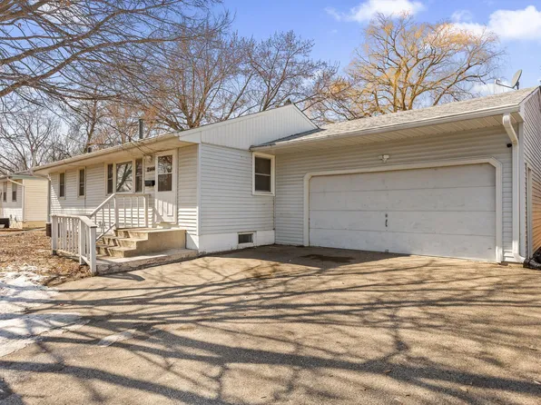 12444 Palmer Ave, Savage, MN 55378