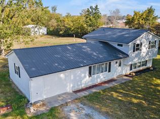 8808 Kress Rd, Fort Wayne, IN 46809