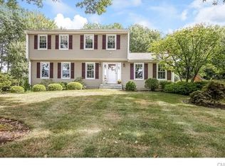 34 Big Horn Rd, Shelton, CT 06484