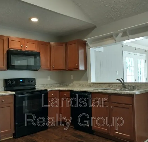 9403 Burgoo King Rd — Photo 20