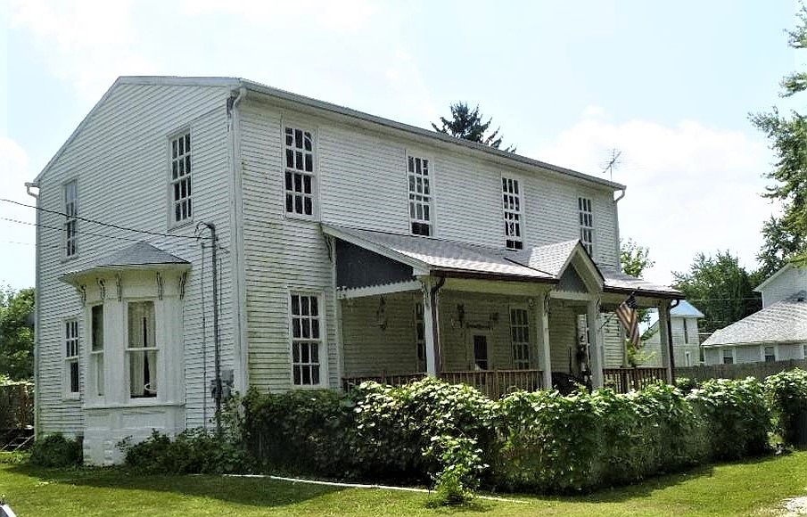 1st image of 206 S Adademy Ave