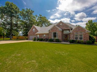 605 Oak View Dr, Cabot, AR 72023
